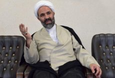 نماینده مجلس: تمدید تعلیق ایران از لیست سیاه کارگروه ویژه اقدام مالی بازی غرب با برخی مقامات ایرانی است